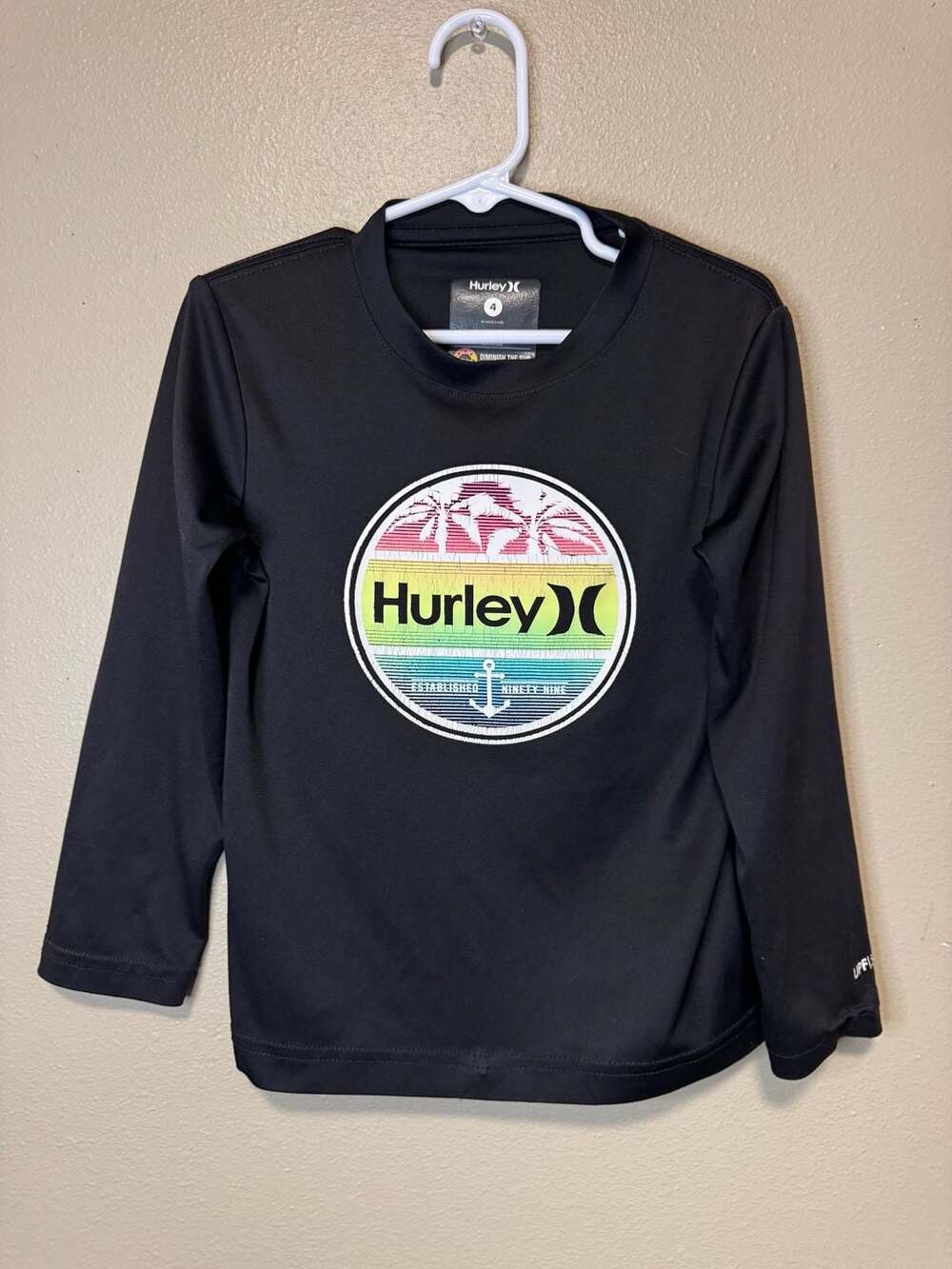 Hurley Boy's H2O-Dri UPF 50+ Long Sleeve Swim Rash Guard Shirt Black Size 4